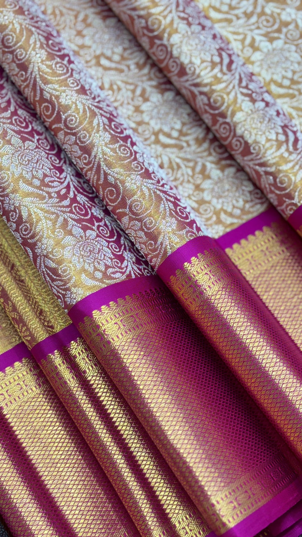Exclusive premium Handwoven Kanchipuram Tissue Silk Saree