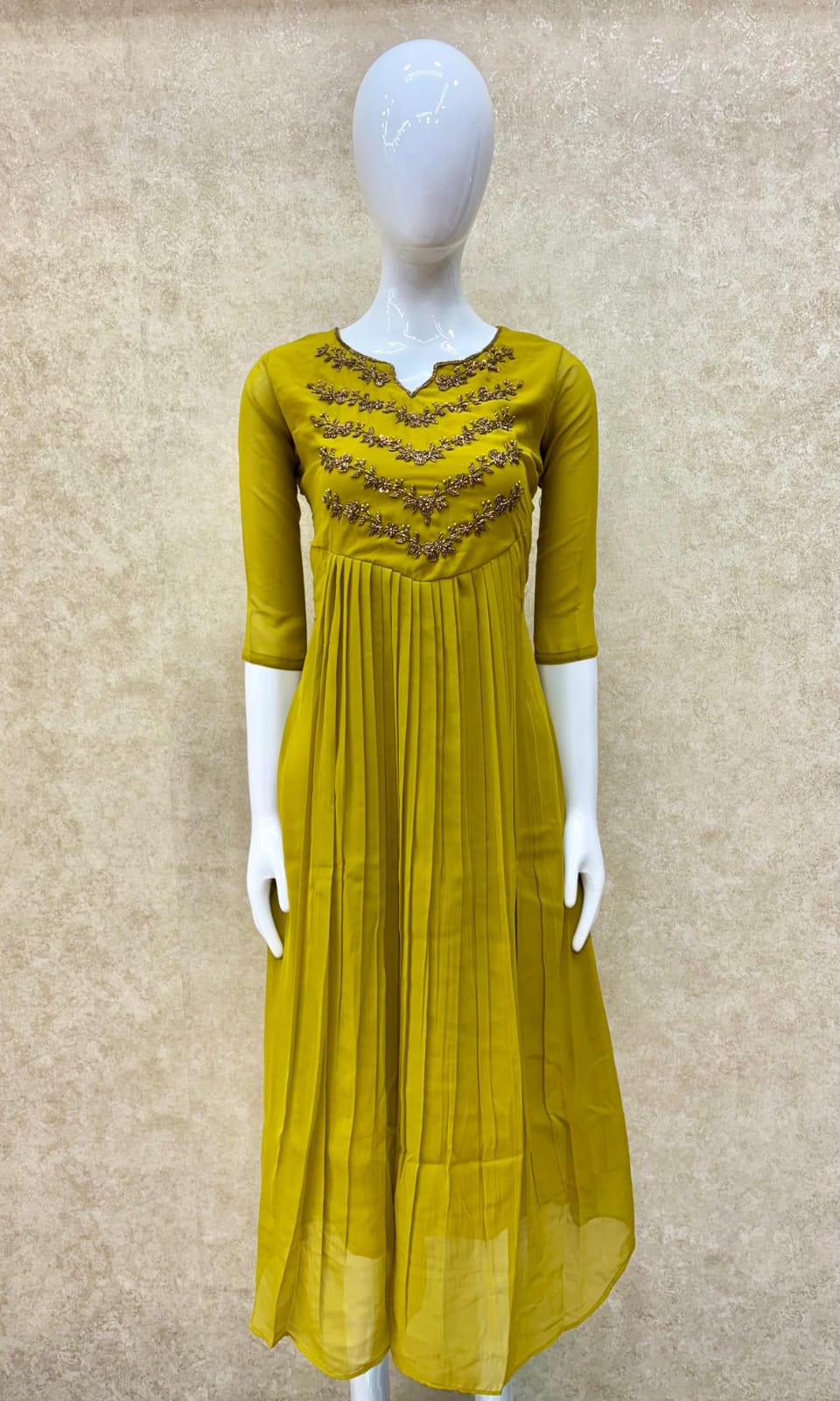 Heavy Handwork Party wear -V456